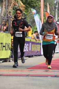 BIB: 41224, 42987
                            <button type="button" onclick="openModal(8221578)" class="btn btn-primary btn-sm float-right btn-popup" data-toggle="modal" data-target=".modal-high-quality">
                        <i class="fas fa-shopping-cart"></i> Add to Cart
                    </button>
                                            <button type="button" onclick="isThisMe(8221578, true)" class="btn btn-success btn-sm float-right btn-popup btn-isme hidden" data-toggle="tooltip" data-placement="bottom" title="นี่คือรูปของคุณใช่ไหม คลิกที่นี่เพื่อเอาเข้าอัลบั้ม">
                        <i class="fas fa-plus"></i> Add to album
                    </button>
                    <button type="button" onclick="isThisMe(8221578, false)" class="btn btn-warning btn-sm float-right btn-popup btn-isnotme hidden">
                        <i class="fas fa-ban"></i> Remove from album
                    </button>